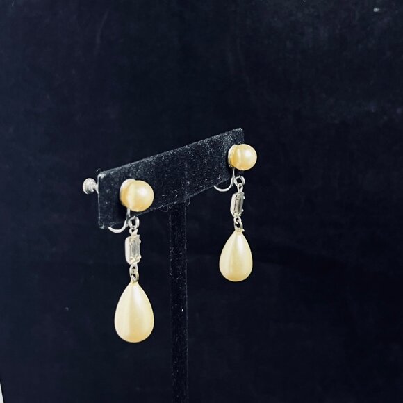 Vintage Silver Tone And Faux Pearl Dangle Screw Back Earrings (5294) - Picture 2 of 4